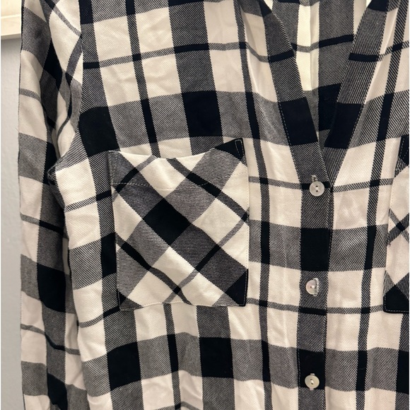 L'agence Black & White Plaid Button Down Long Sleeve Top Size Small - Picture 3 of 6